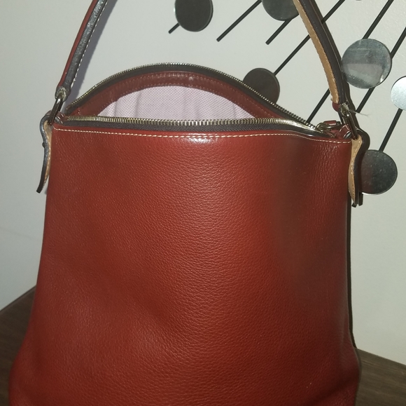 Handbag - Picture 4 of 5